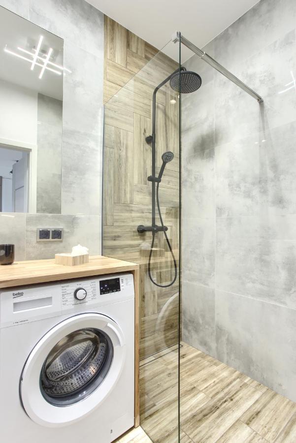 Super Apart Komputerowa 8 Apartament Warszawa